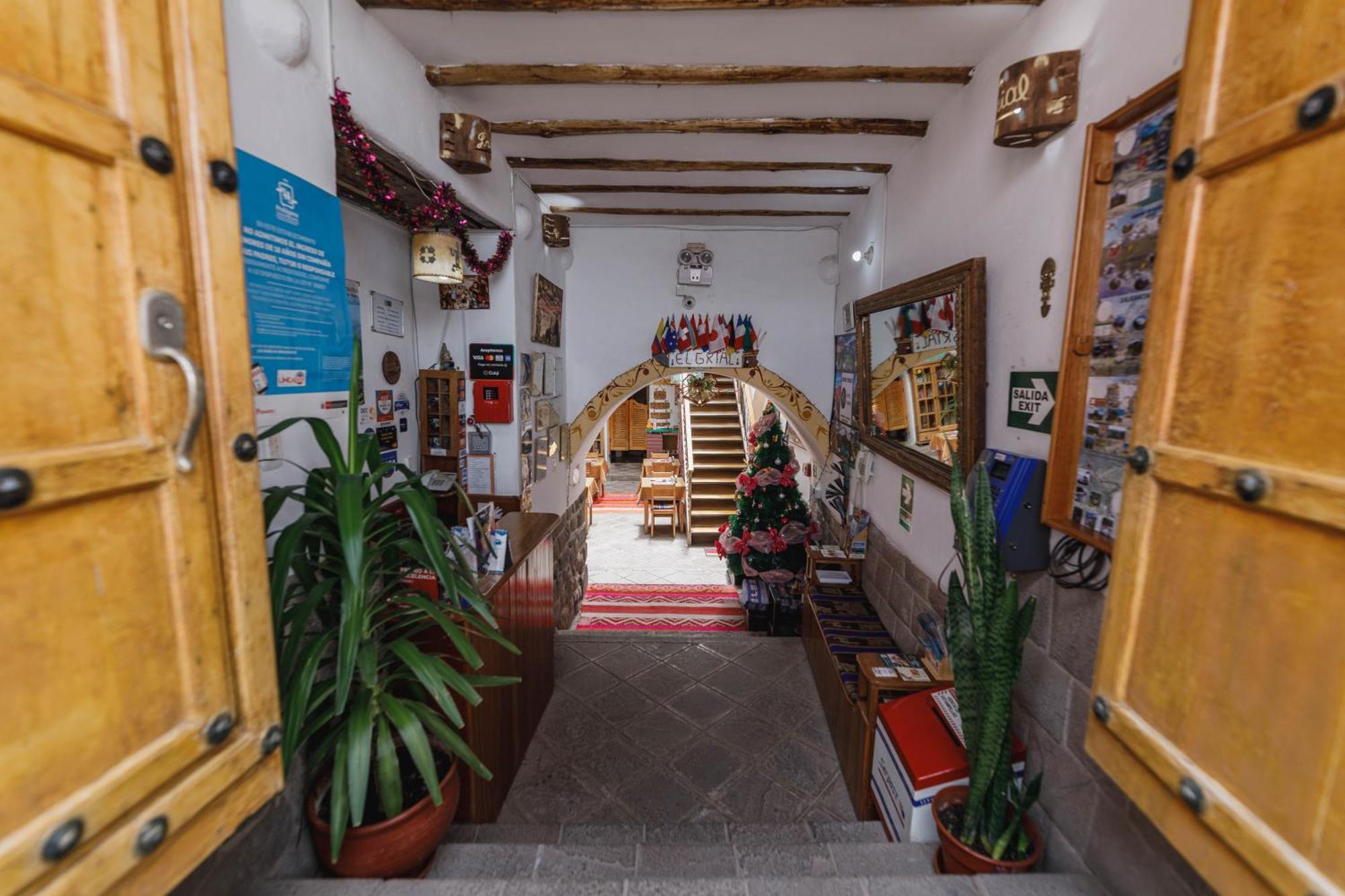 Hostal El Grial Cuzco Exterior foto